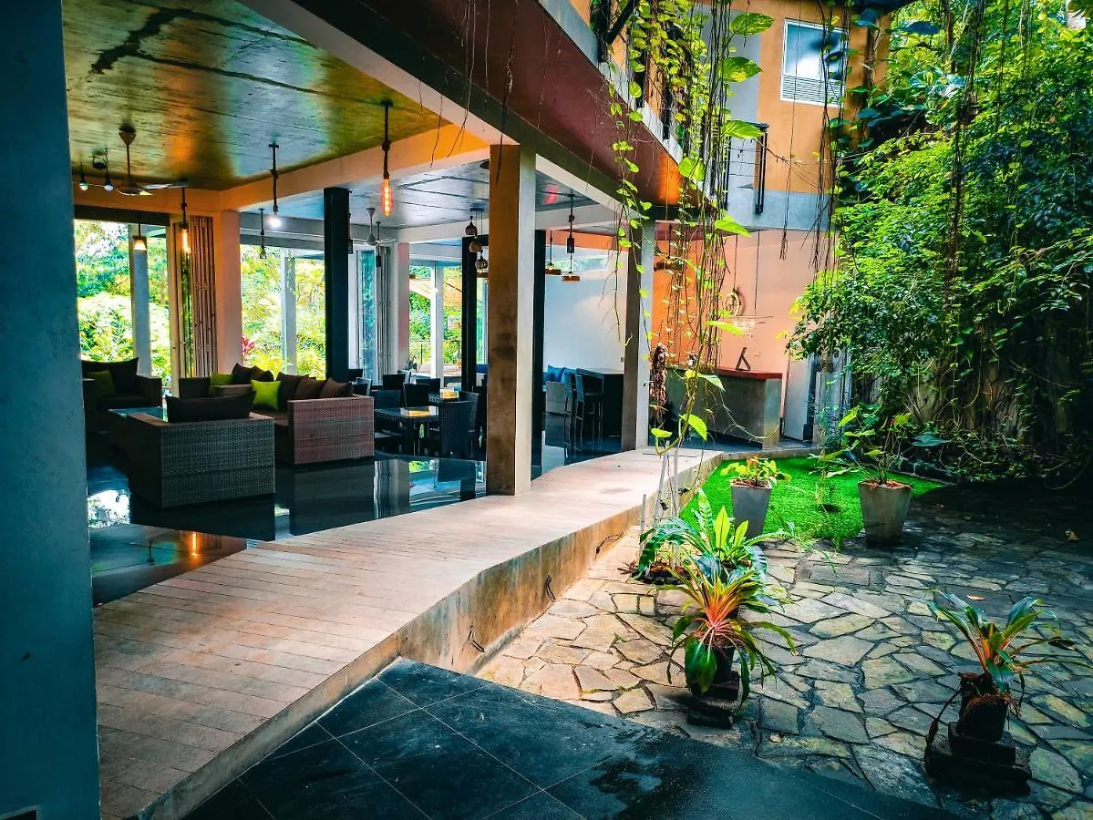 The Yacht Riverside Villa Near Colombo International Airport Ganepola Guest house