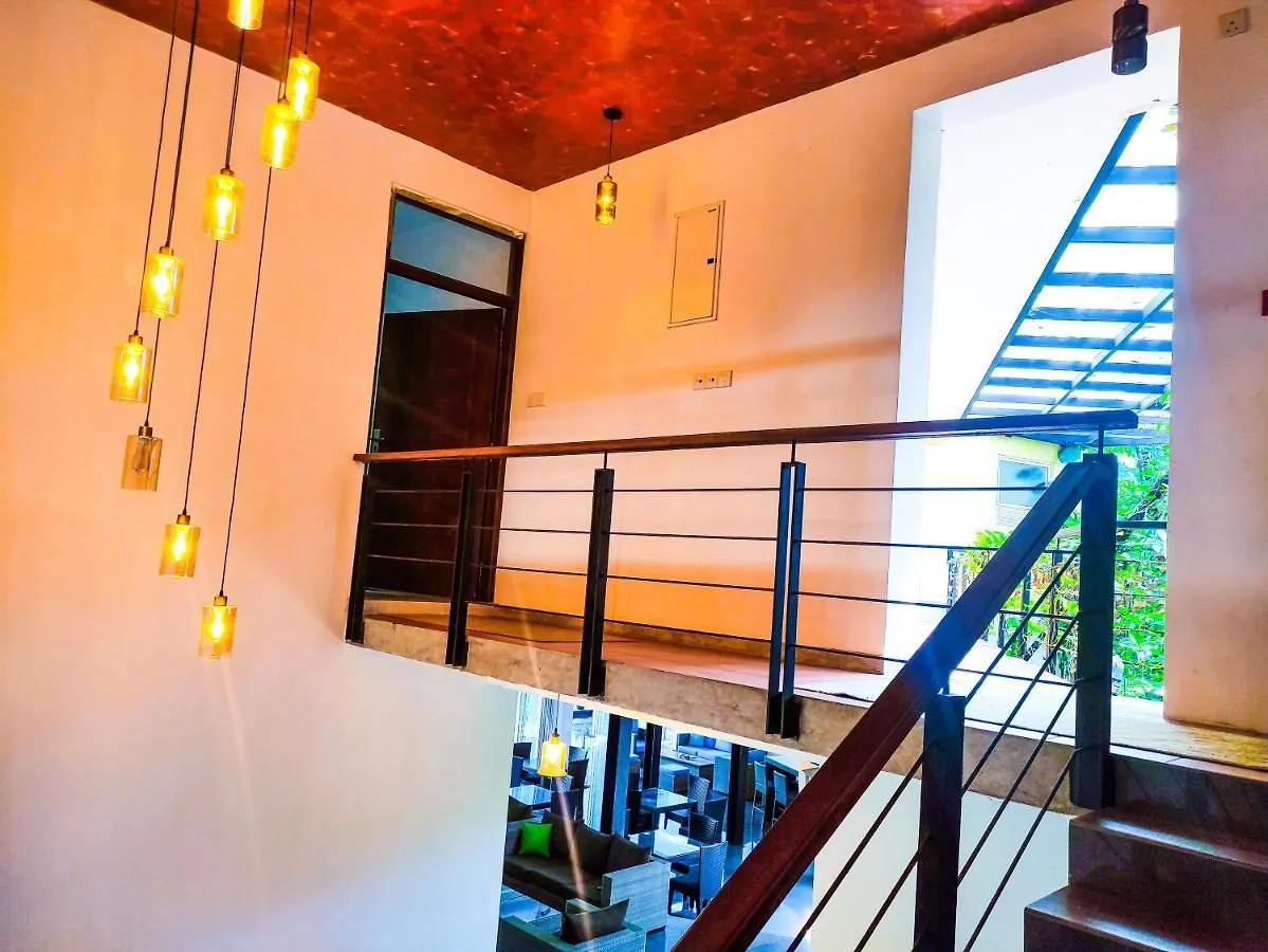 The Yacht Riverside Villa Near Colombo International Airport Ganepola Guest house